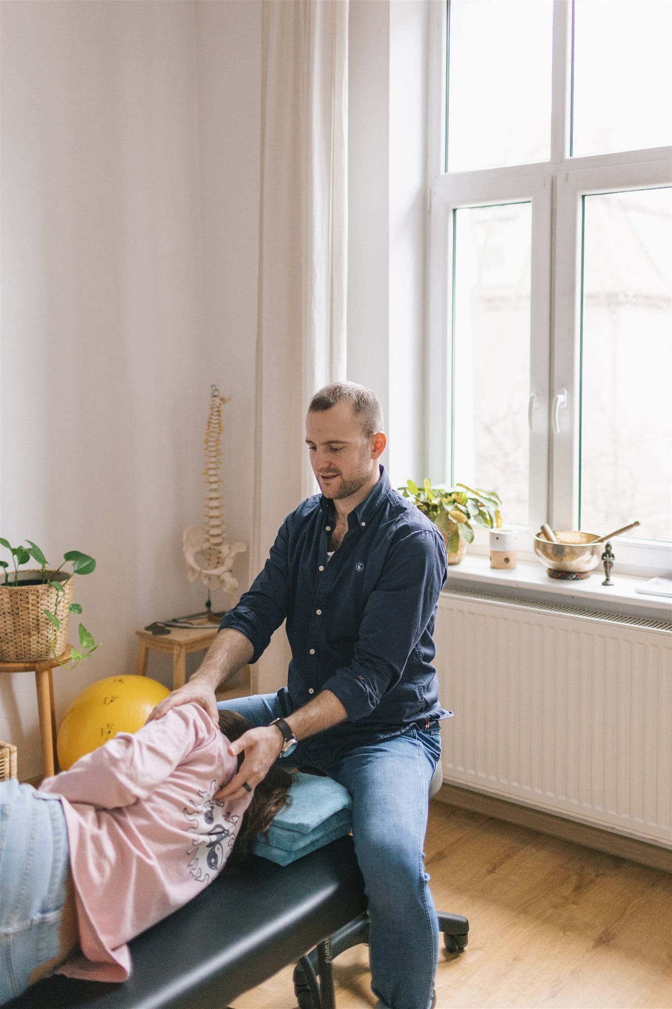 Sesja Feldenkraisa — uwaga w dotyku